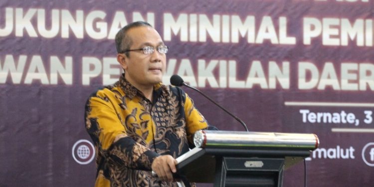 Ketua KPU Malut Pudja Sutamat. (Foto : Like MS)