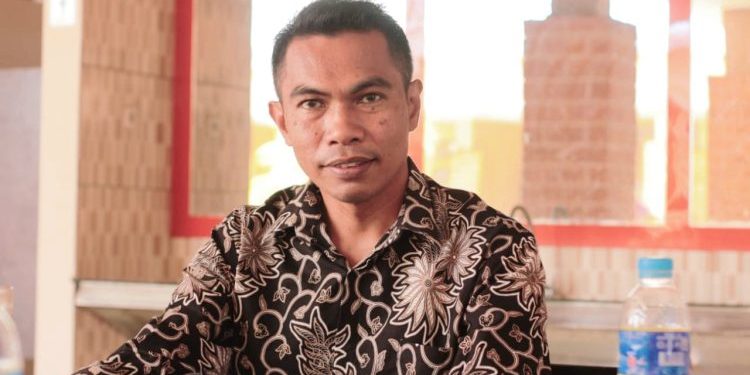 Ketua Bawaslu Halmahera Utara, Ahmad Idris. (Dok : Istimewa)